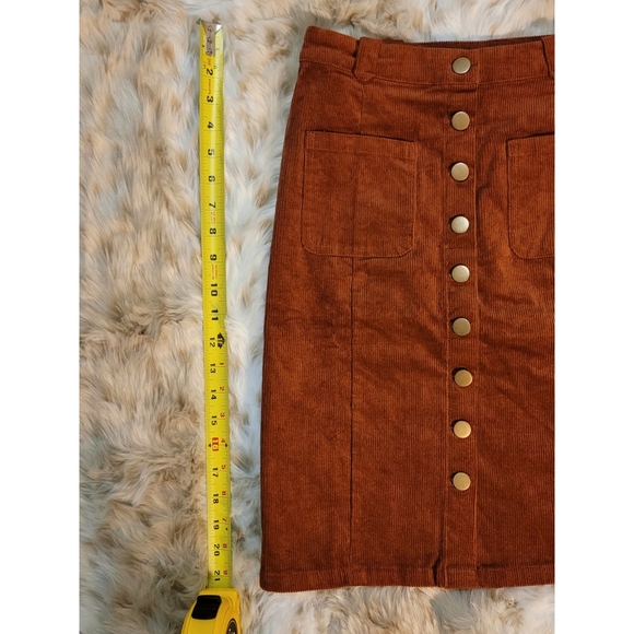 Böhme Corduroy Button Down Skirt Rust/Brick S-XXS - Picture 9 of 9